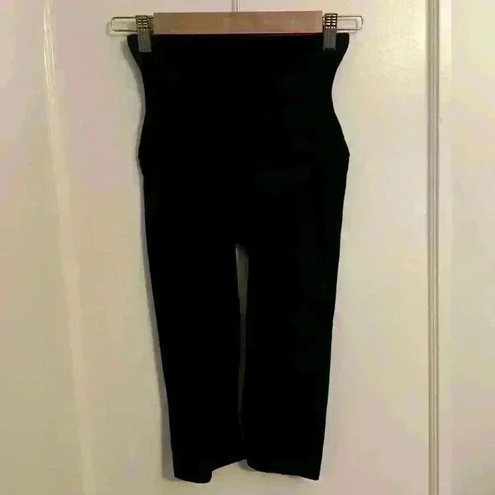 Spanx compression shape wear cropped leggings, women’s size small rn#112121
